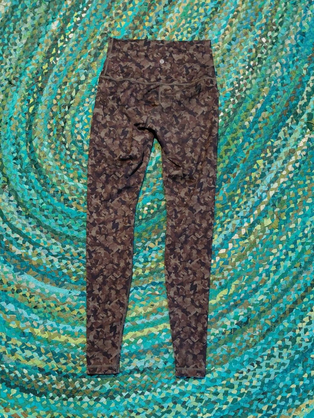 Alo women's athletic leggings tights active wear - camouflage - size small